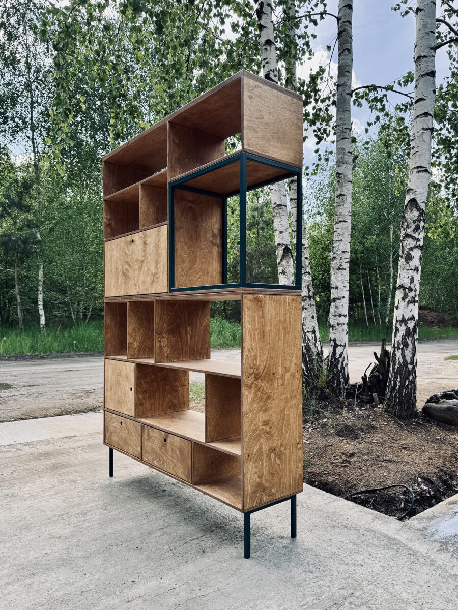 sklejka plywood metal wood drewno loft minimal regał bookcase shelf shelving unit