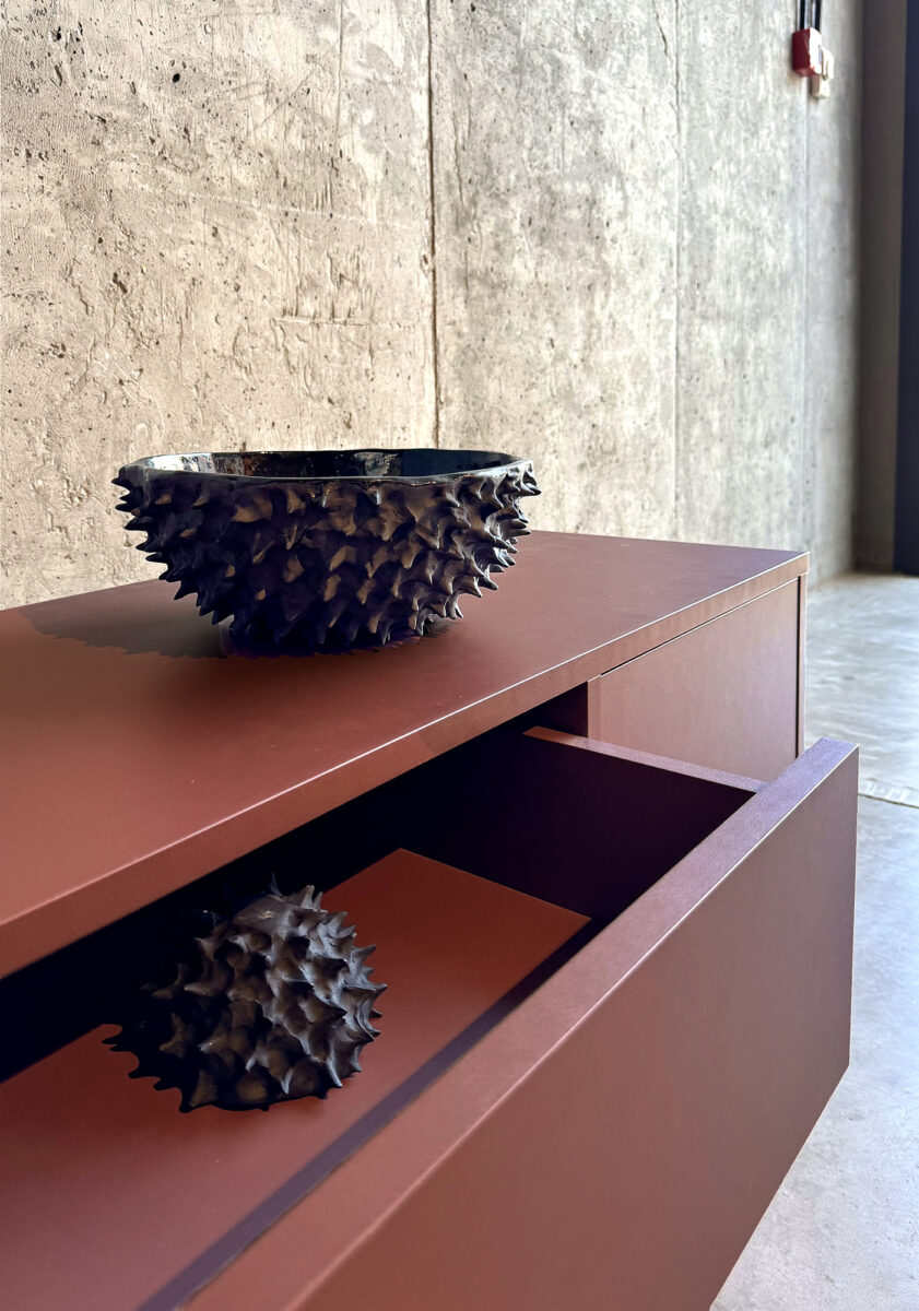 japandi minimal tv unit szafka rtv cabinet living room terakota płyta terracota